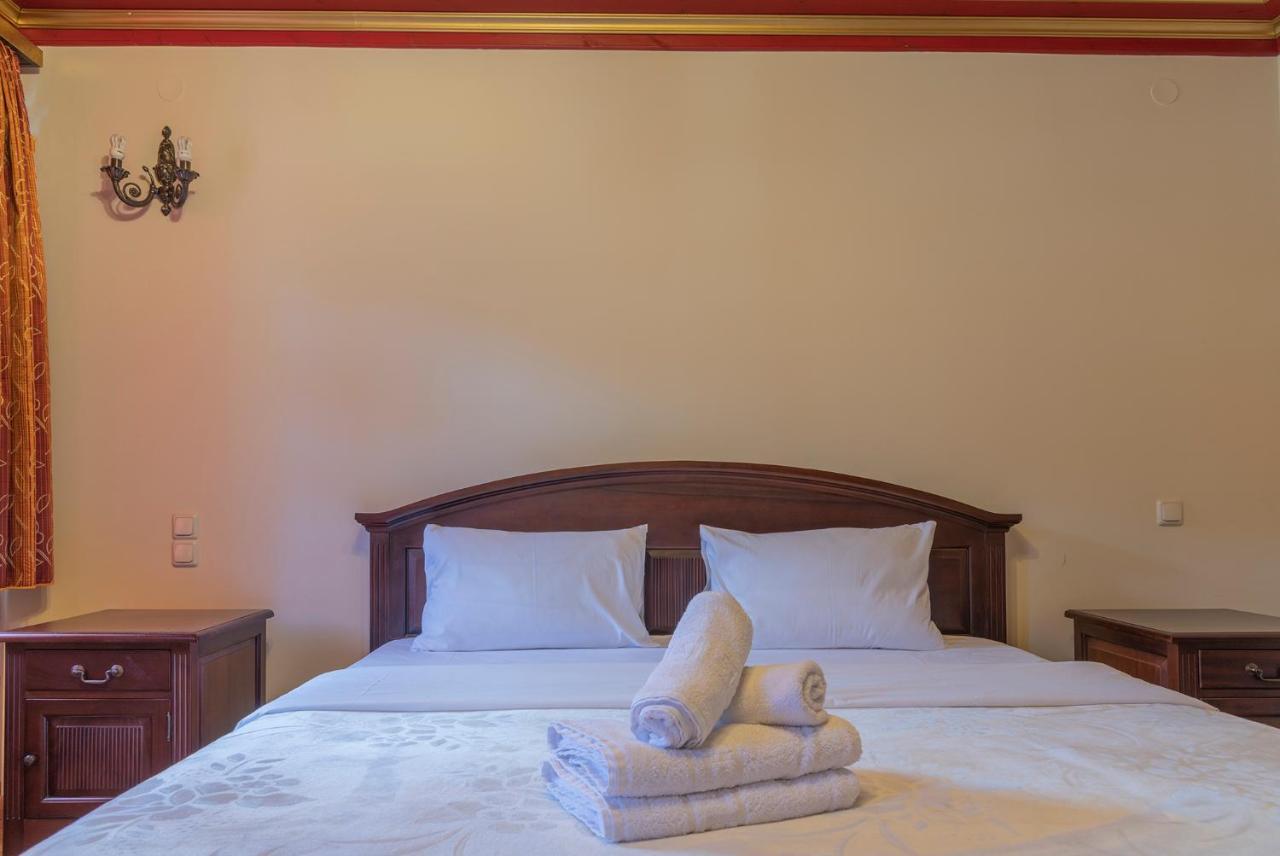 Aggelon Katafygio Hotel Asprangeloi Ngoại thất bức ảnh