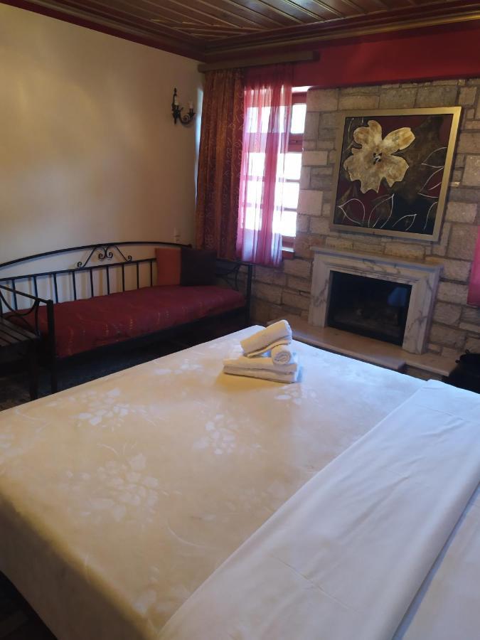 Aggelon Katafygio Hotel Asprangeloi Ngoại thất bức ảnh
