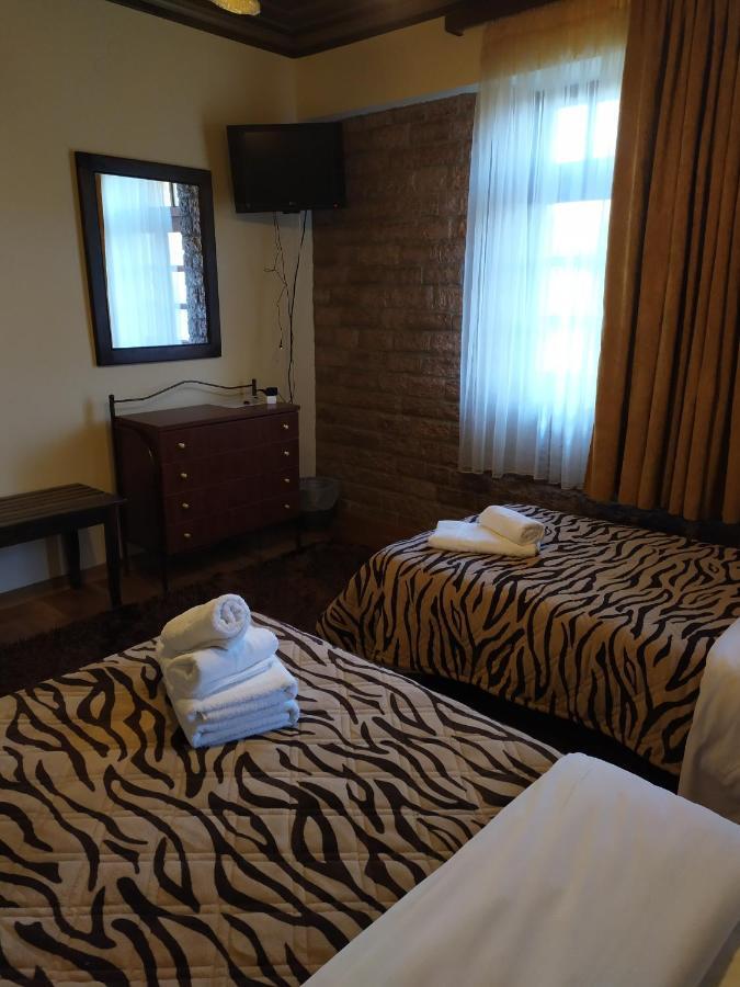Aggelon Katafygio Hotel Asprangeloi Ngoại thất bức ảnh
